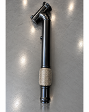 Downpipe com Pente para Turbina Piador Amarok 2.0 Mono Turbo – Aço Carbono, Flexível Integrado e Plug and Play